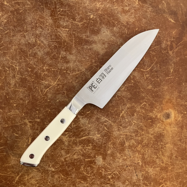 Martha Stewart's Aesthetic But for Kitchen Knives