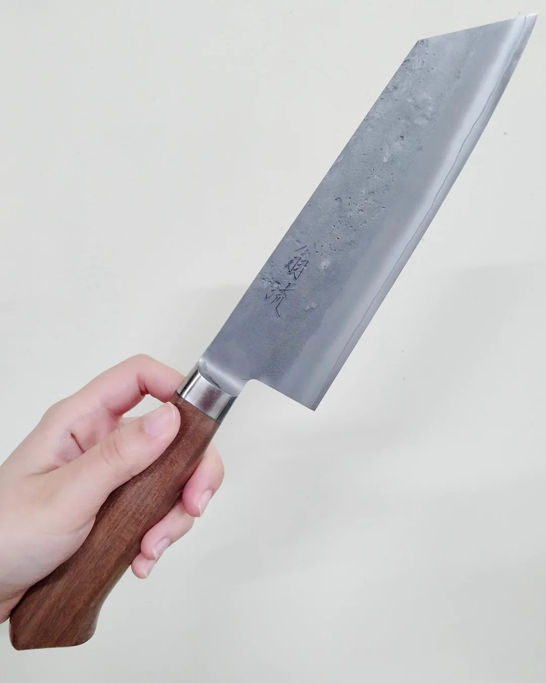 OUL Kasumi Knives – Walnut Handle