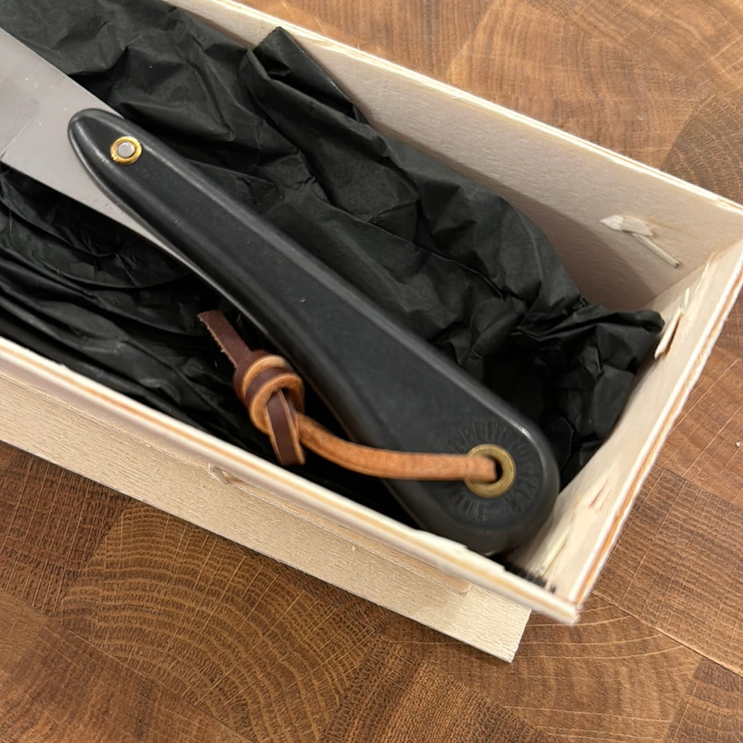 Office Petty Knife • Le Petit Jouteur