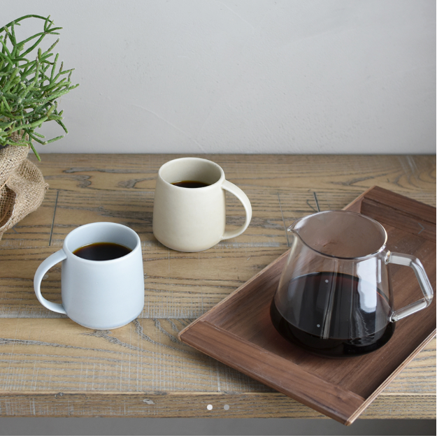 Ceramic Mugs • Kinto