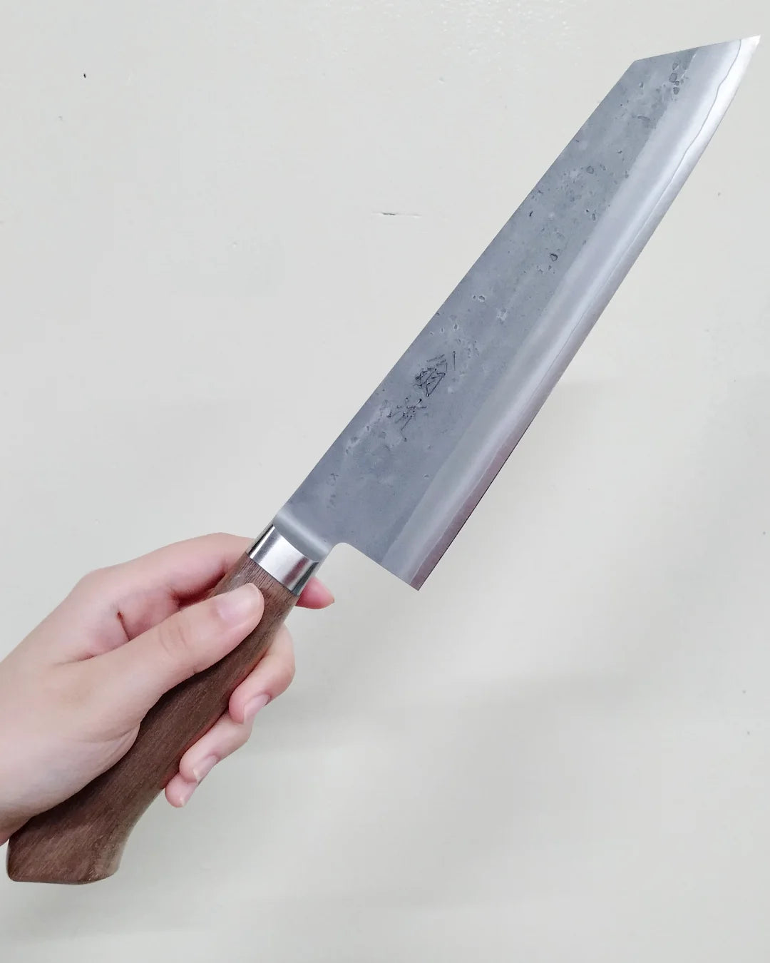OUL Kasumi Knives – Walnut Handle