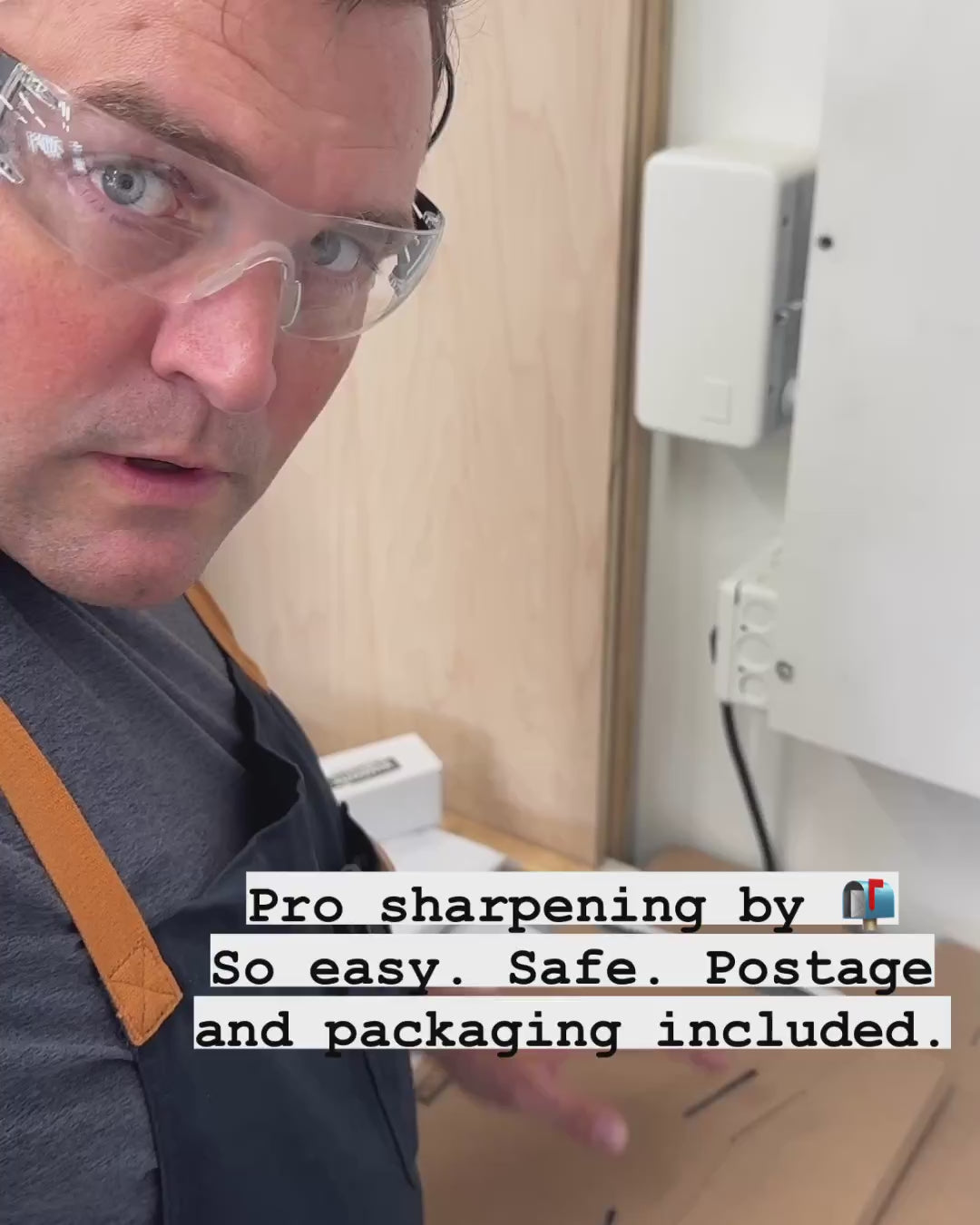 Load and play video in Gallery viewer, Pro Sharpening by mail
