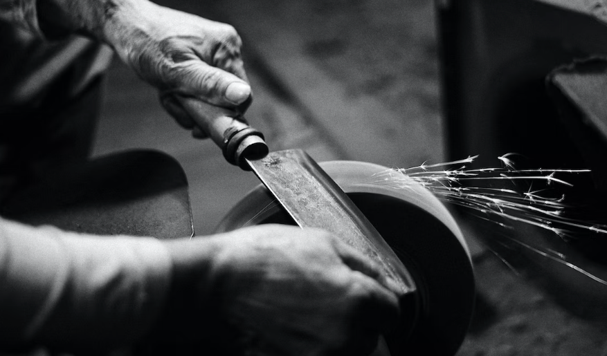 How to sharpen a japanese knife - only on stones?