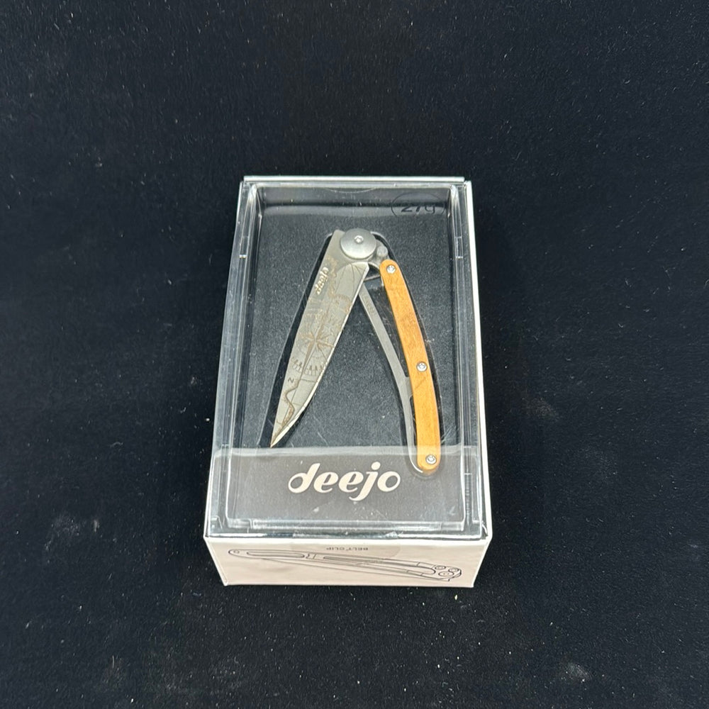 
                  
                    Pocket Knife 27g • Deejo
                  
                