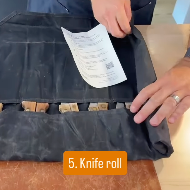 Kitchen knife roll for knife transport for sharpening