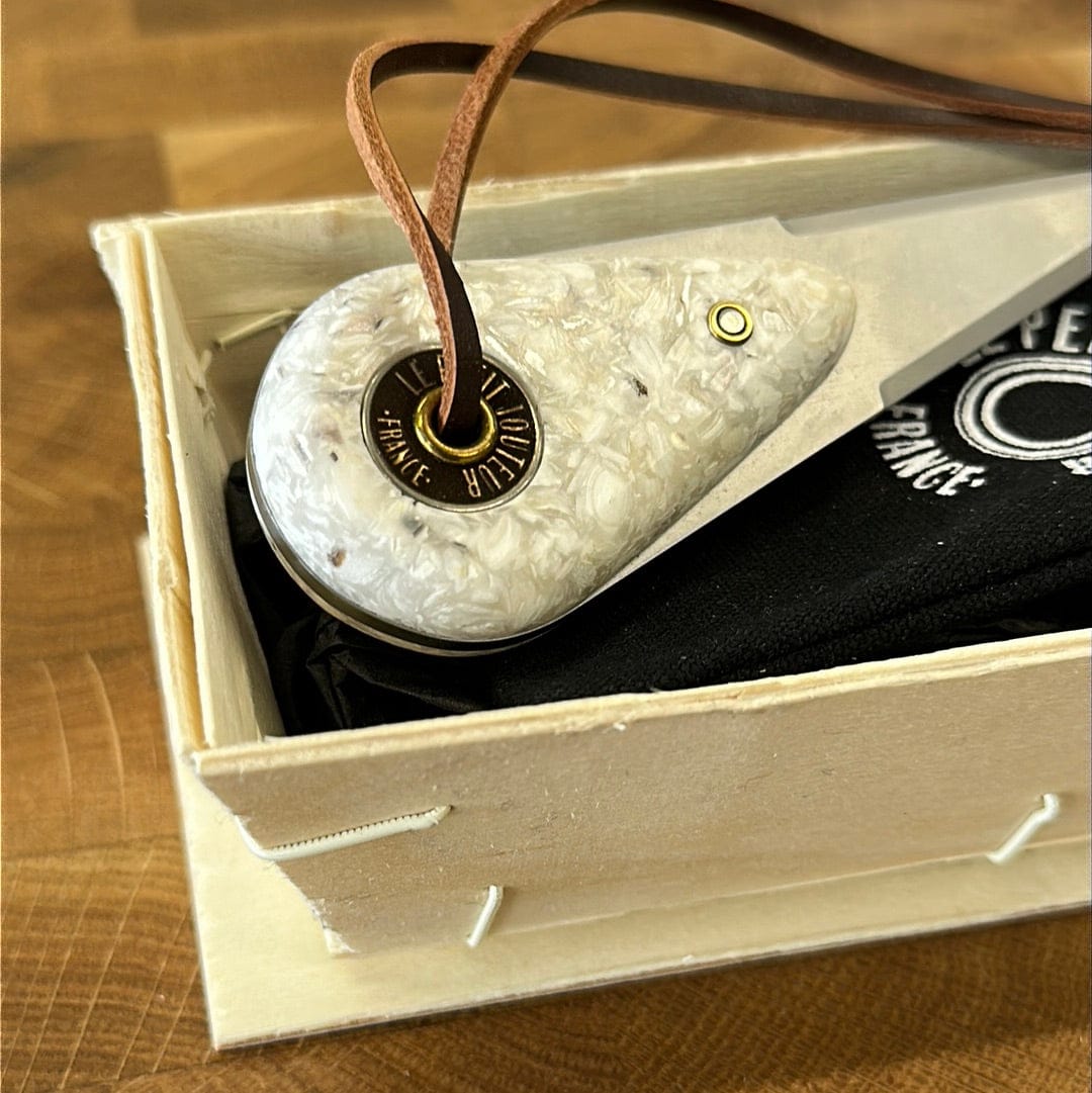 Auzier Kitchen Knives Oyster Knife • Le Petit Jouteur