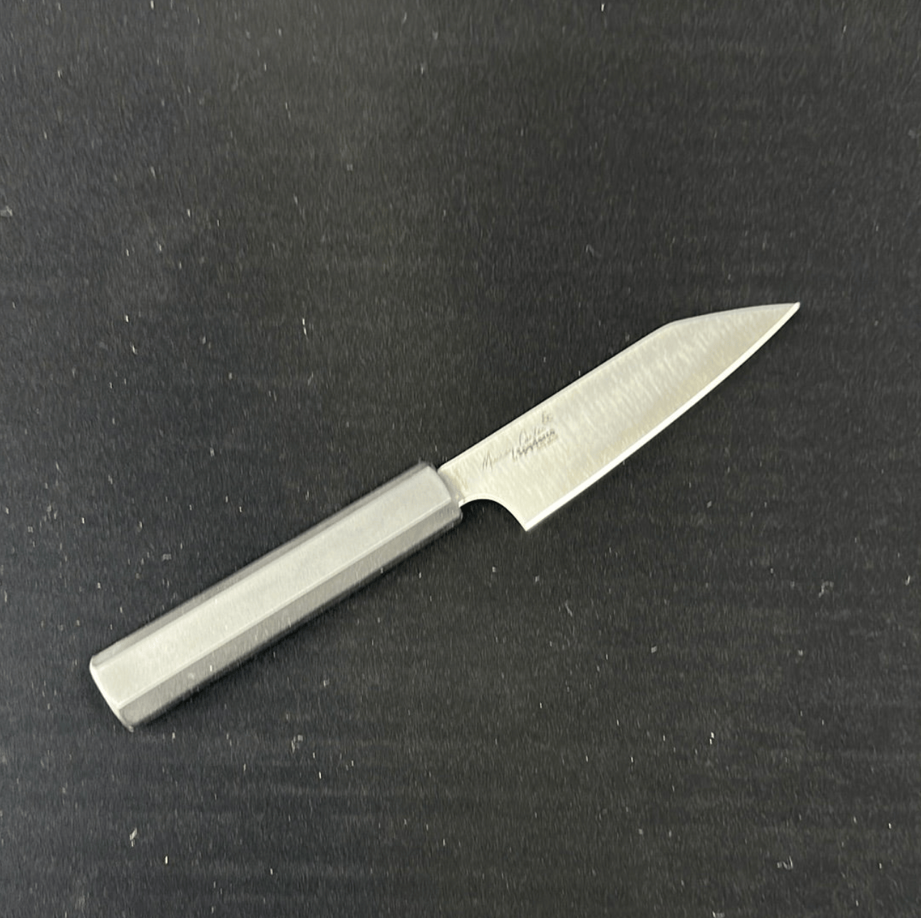 Carter/Spyderco Kitchen Knives Petty 105mm | Minarai BD1N Stainless | Black Handle Murray Carter • Minarai BD1N Stainless • Black Handle