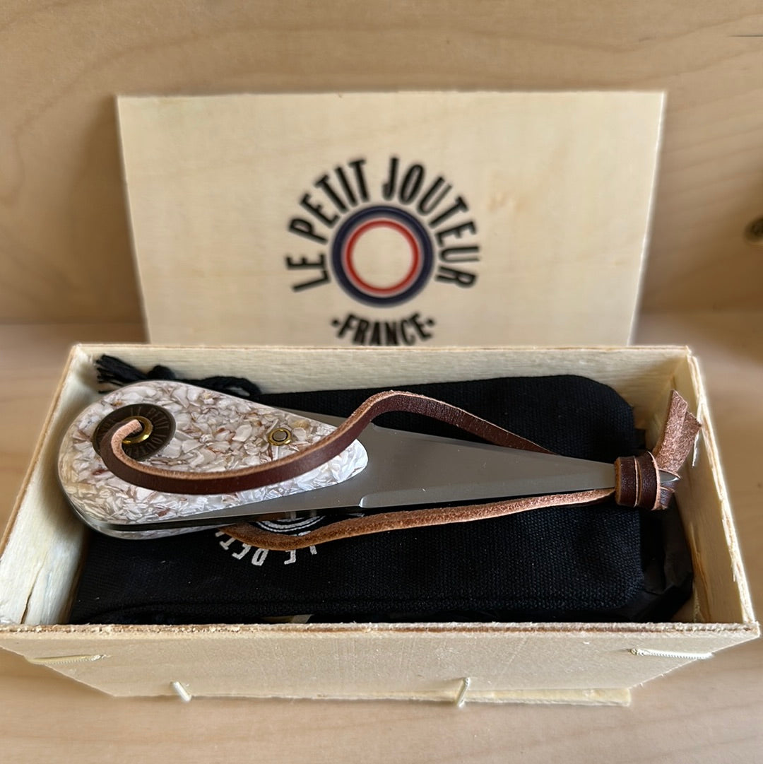 Le Petit Jouteur oyster knife kitchen knives Shell handle Scallop  