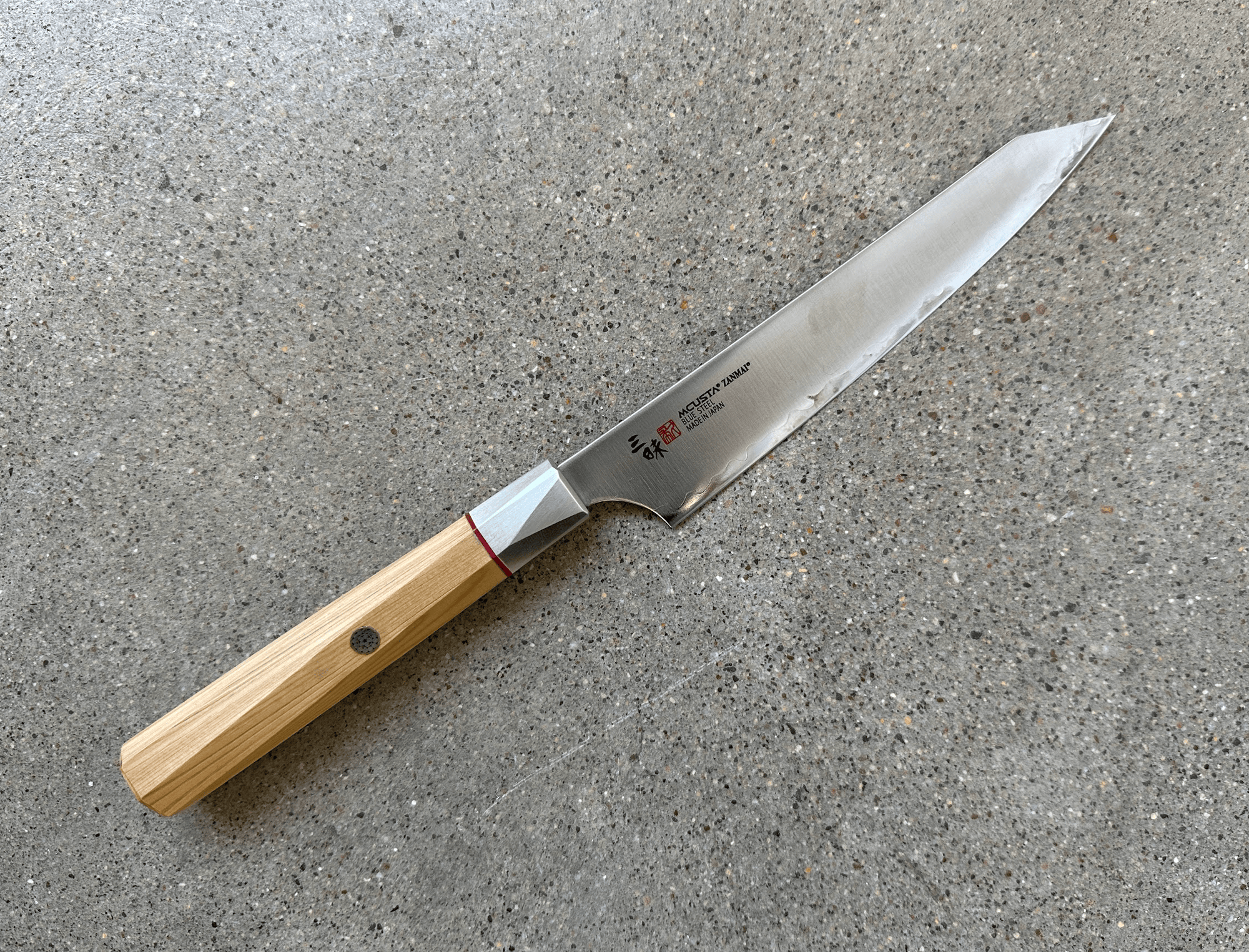 Perfect Edge Kitchen Knives Beyond w/ Saya • Mcusta