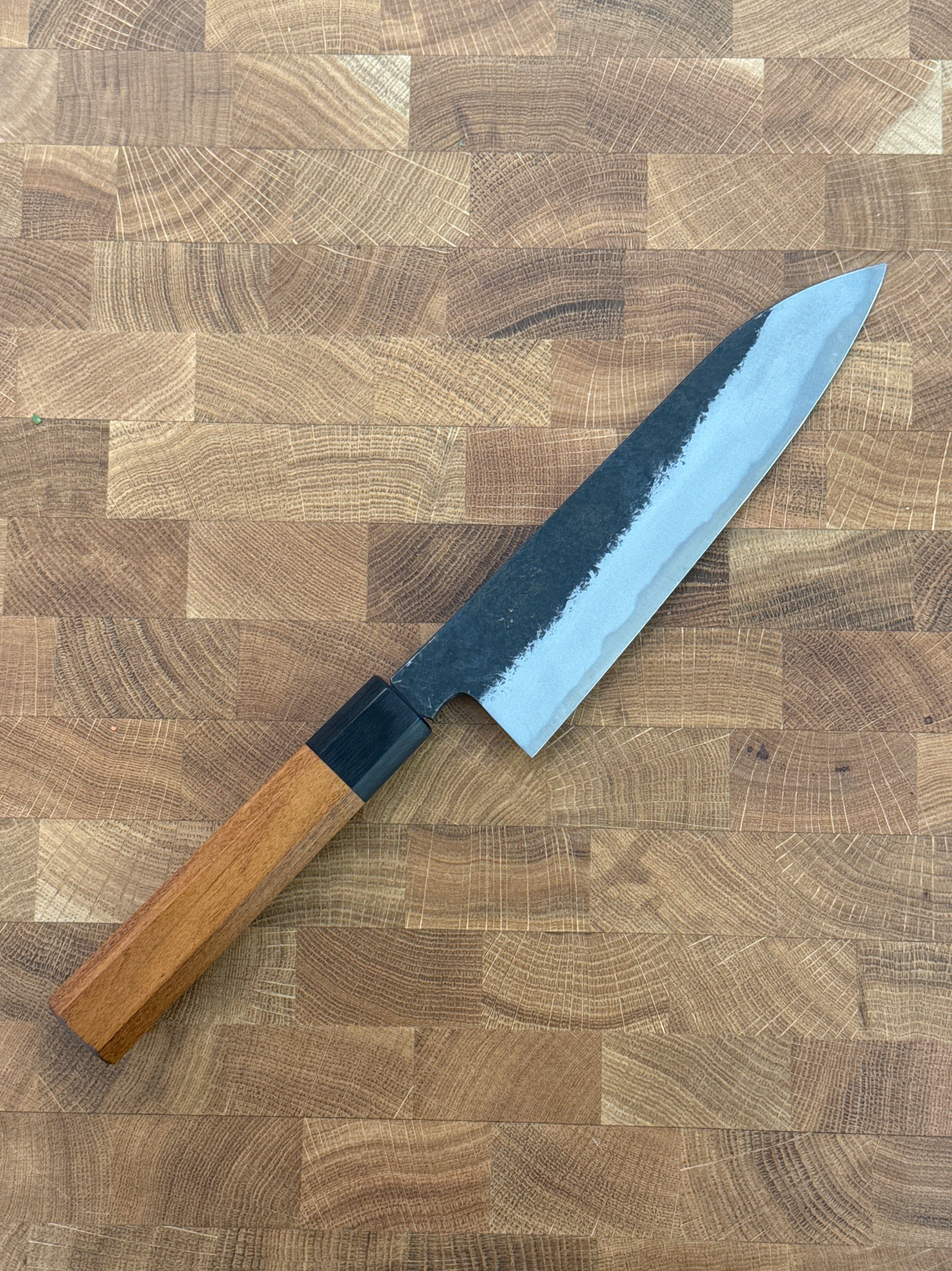 Yamahide Inc Gyuto 180mm Aogami Super | Rosewood Handle | Minonokuni Yamahide Minonokuni Yamahide • Aogami Super | Black Hammered | Takeshi Iwai