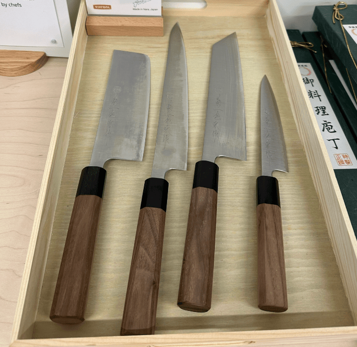 Kikuichi Kitchen Knives Sujihiki 270mm GW Series GW Series • Kikuichi